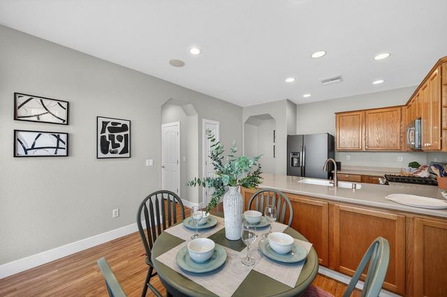 2311 Rose Arbor Dr, Sacramento, CA 95835