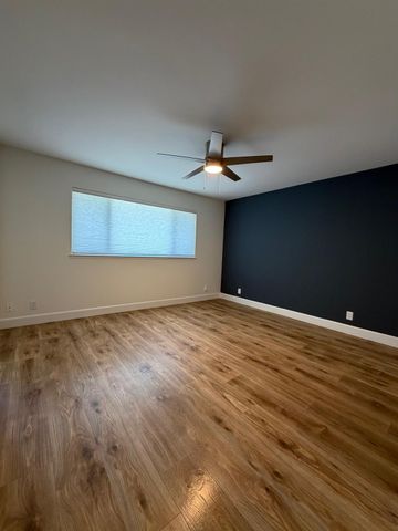6710 Manassero Way, Sacramento, CA 95820