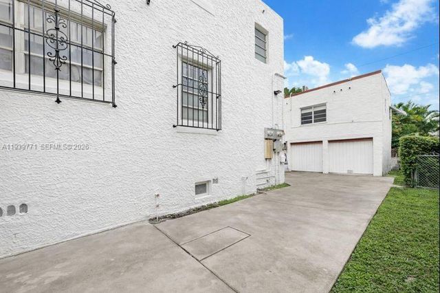 1736 SW 9th Street, Miami, FL 33135
