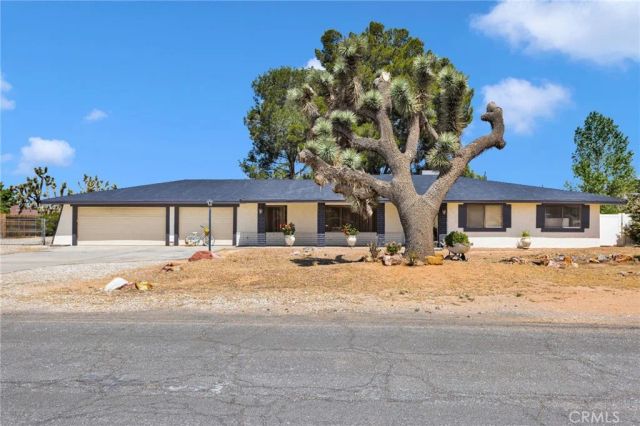 20360 Eyota, Apple Valley, CA 92308