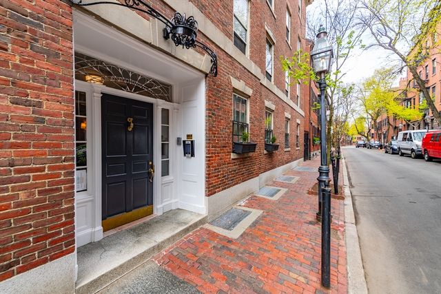 97 Mount Vernon St 3, Boston, MA 02108