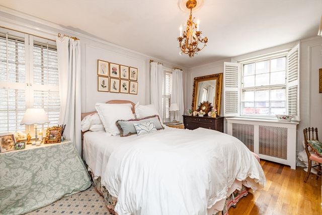 97 Mount Vernon St 3, Boston, MA 02108