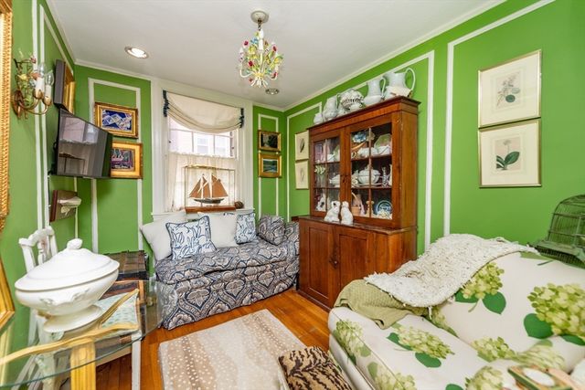 97 Mount Vernon St 3, Boston, MA 02108