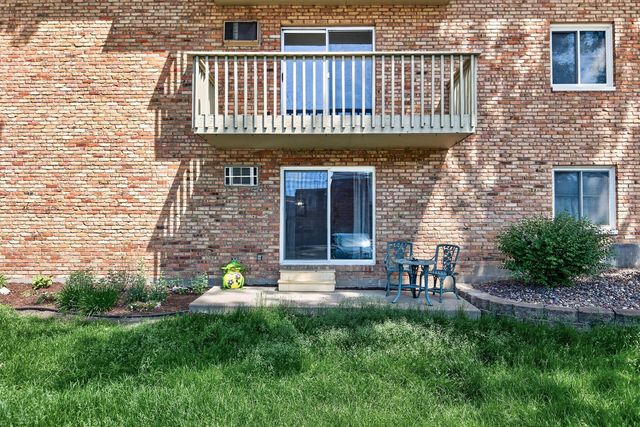 7412 W 22nd Street 104, Saint Louis Park, MN 55426