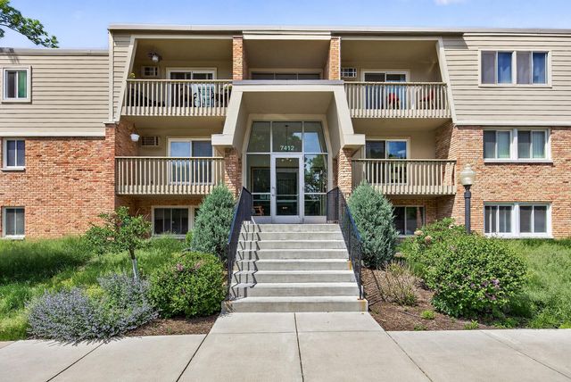 7412 W 22nd Street 104, Saint Louis Park, MN 55426
