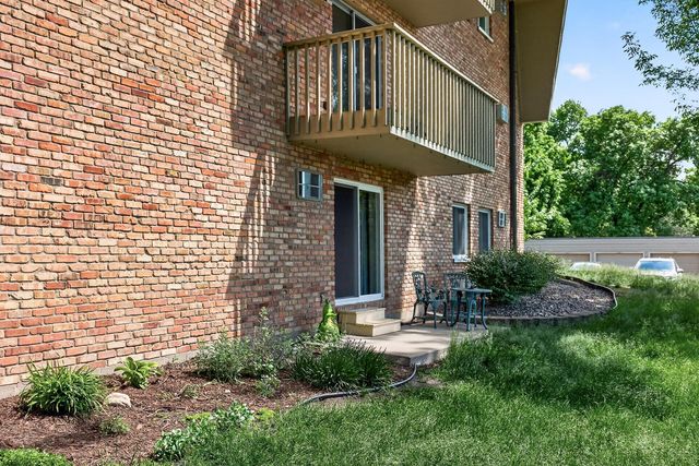 7412 W 22nd Street 104, Saint Louis Park, MN 55426