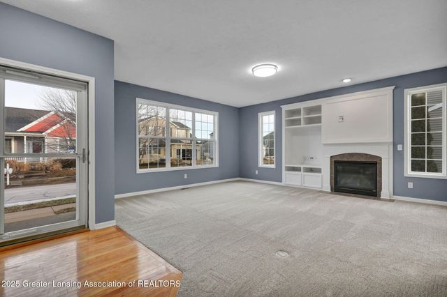 695 Phoebe Lane, East Lansing, MI 48823