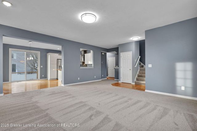 695 Phoebe Lane, East Lansing, MI 48823