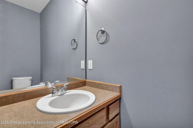 695 Phoebe Lane, East Lansing, MI 48823