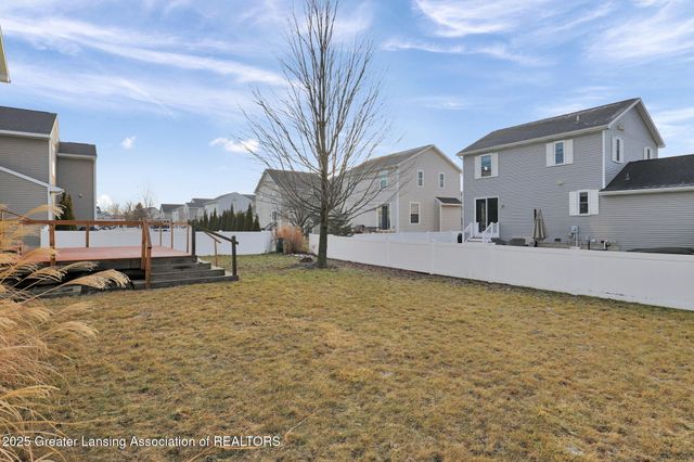 695 Phoebe Lane, East Lansing, MI 48823