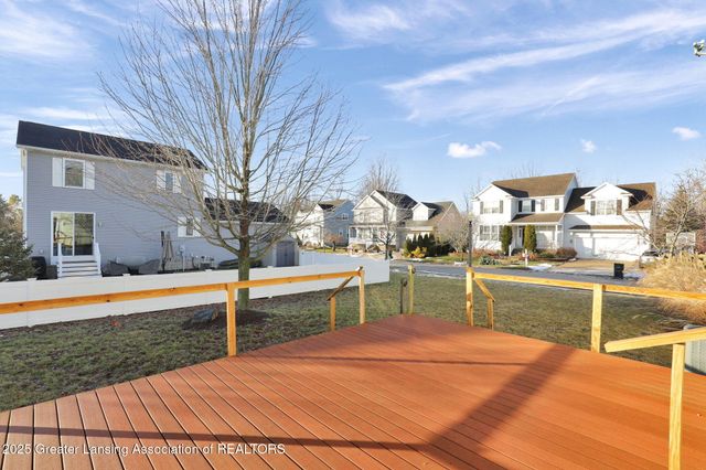 695 Phoebe Lane, East Lansing, MI 48823