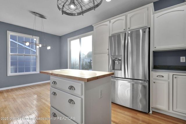 695 Phoebe Lane, East Lansing, MI 48823