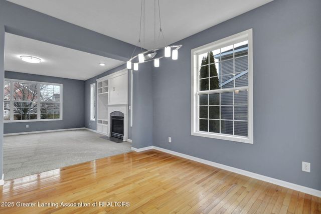 695 Phoebe Lane, East Lansing, MI 48823