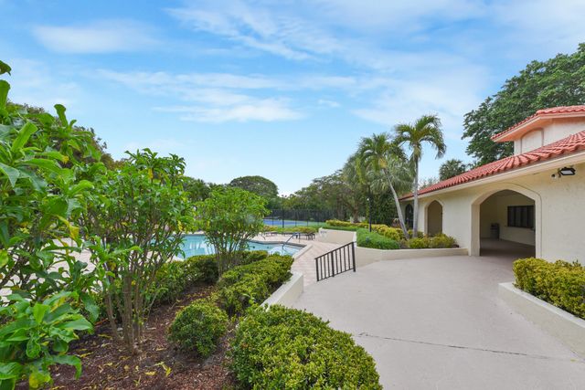 2600 Greenwood Terrace 107, Boca Raton, FL 33431