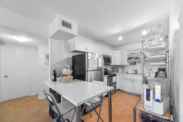 2600 Greenwood Terrace 107, Boca Raton, FL 33431