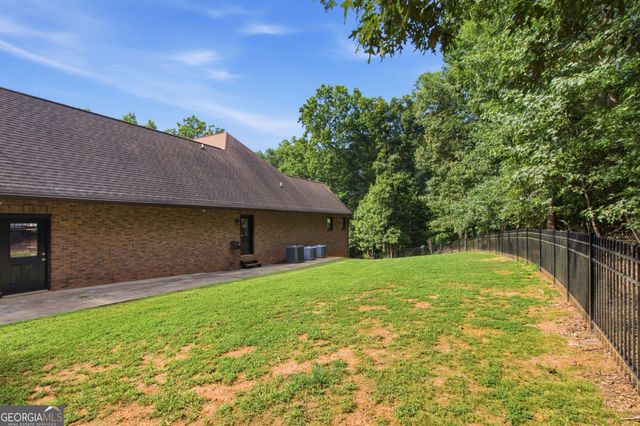 248 Tanglewood Drive S, Royston, GA 30662