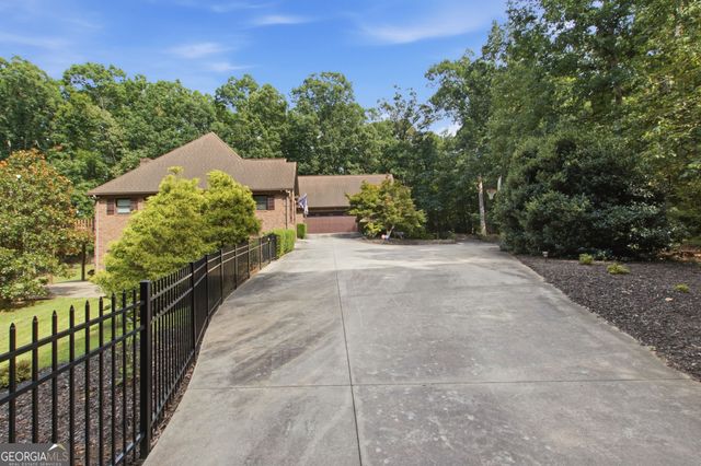 248 Tanglewood Drive S, Royston, GA 30662