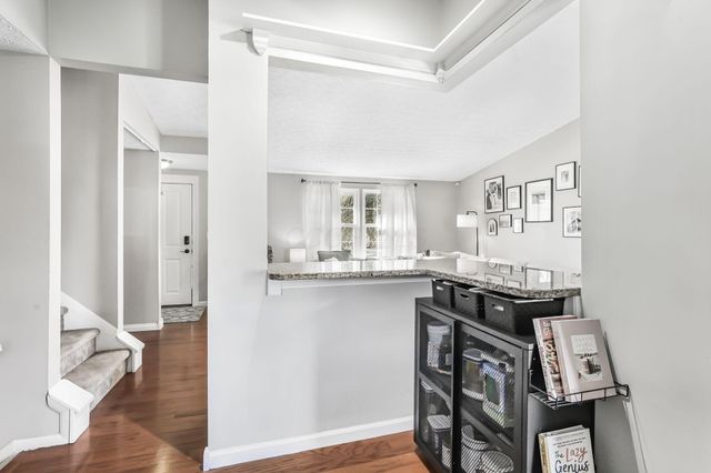 6500 Cherokee Rose Drive, Westerville, OH 43081