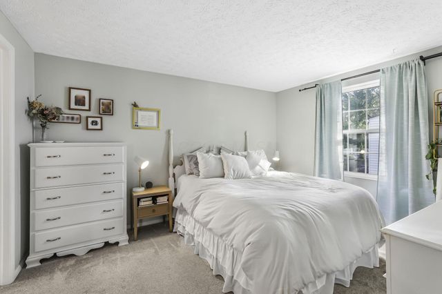 6500 Cherokee Rose Drive, Westerville, OH 43081