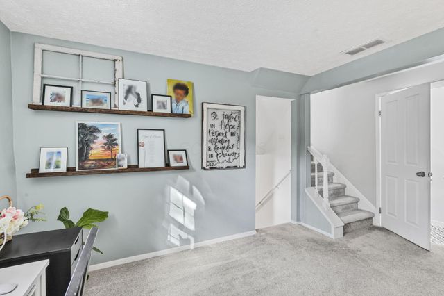 6500 Cherokee Rose Drive, Westerville, OH 43081