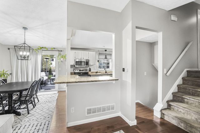 6500 Cherokee Rose Drive, Westerville, OH 43081