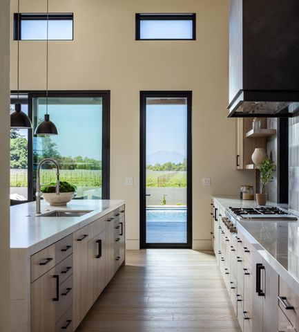 1000 Rutherford Rd, Napa, CA 94558