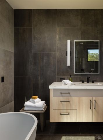 1000 Rutherford Rd, Napa, CA 94558