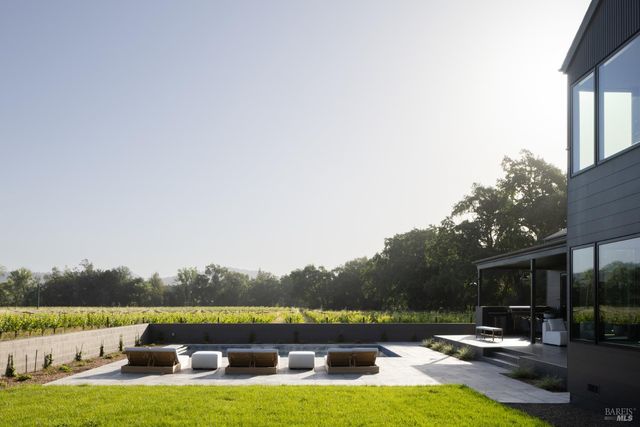 1000 Rutherford Rd, Napa, CA 94558