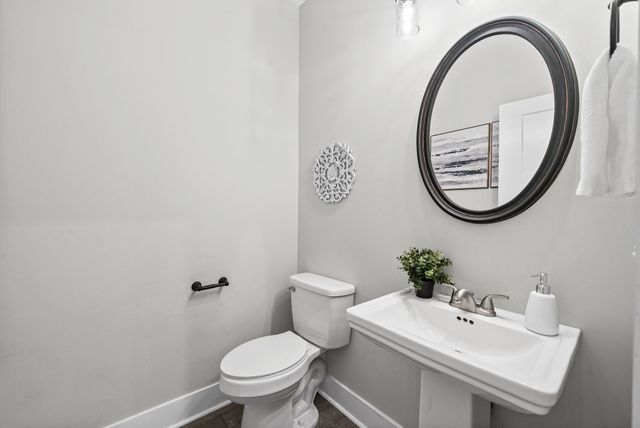 174 Towes Ln, Clarksville, TN 37043