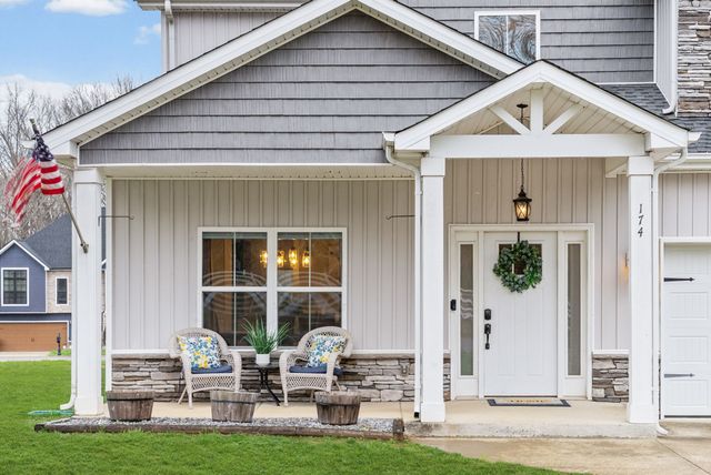 174 Towes Ln, Clarksville, TN 37043