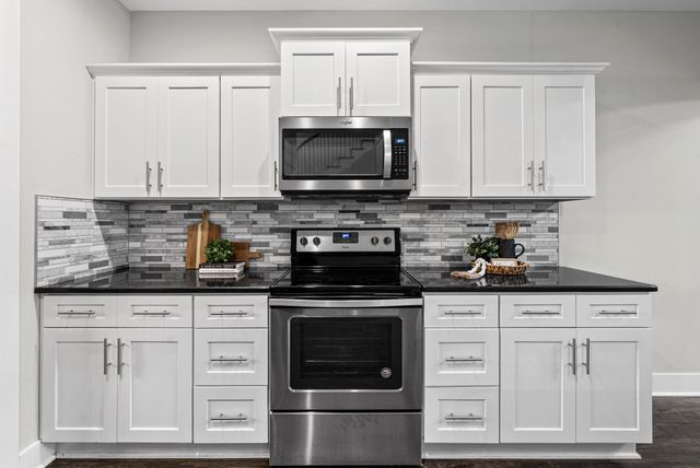 174 Towes Ln, Clarksville, TN 37043