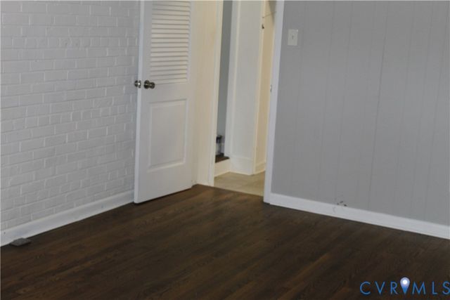 10008 Dakins Dr, North Chesterfield, VA 23236