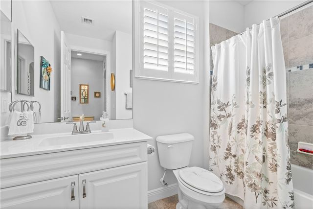 2557 Bella Vista Circle, Vero Beach, FL 32966