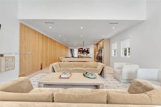 617 NE 14th Avenue, Fort Lauderdale, FL 33304