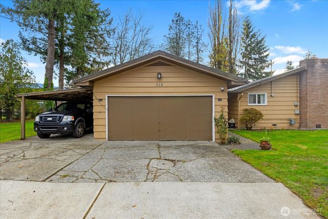 712 3rd Street, Sultan, WA 98294