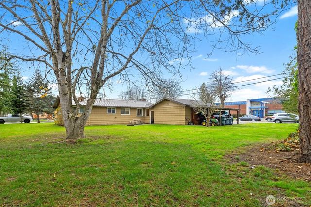 712 3rd Street, Sultan, WA 98294