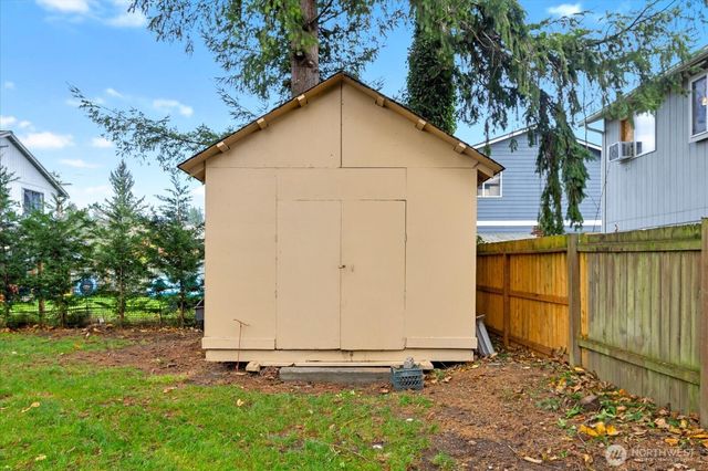 712 3rd Street, Sultan, WA 98294