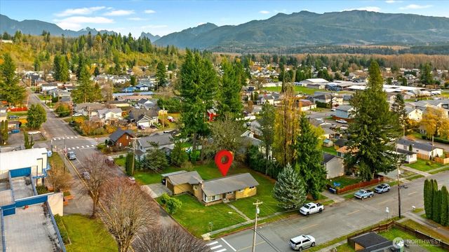 712 3rd Street, Sultan, WA 98294