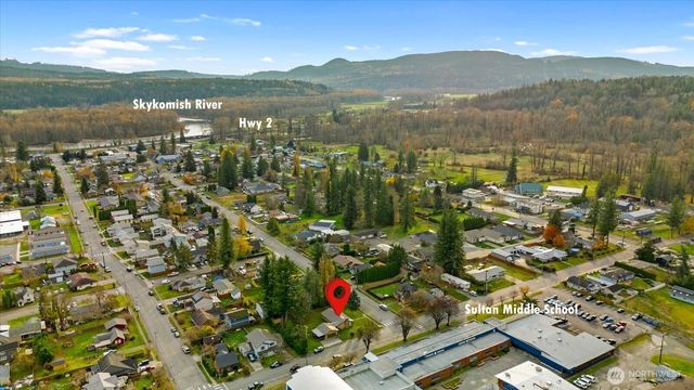 712 3rd Street, Sultan, WA 98294