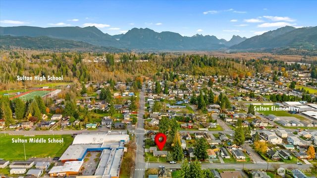 712 3rd Street, Sultan, WA 98294