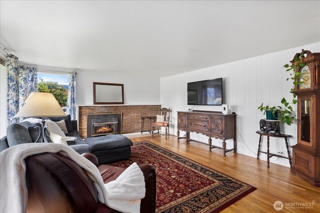 712 3rd Street, Sultan, WA 98294