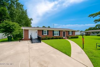 72 Village Drive, Whiteville, NC 28472