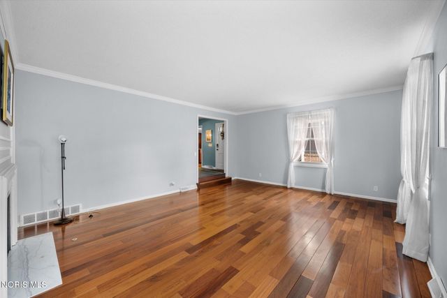 4612 Farmington Road, Toledo, OH 43623