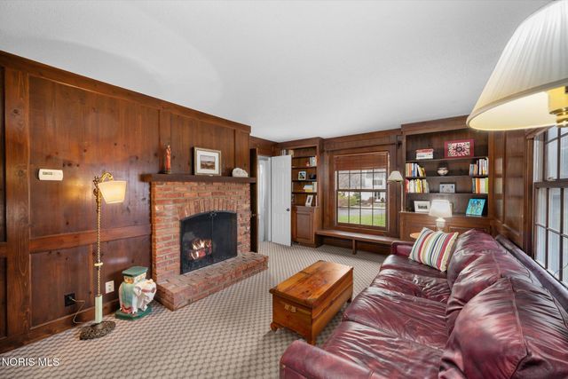 4612 Farmington Road, Toledo, OH 43623