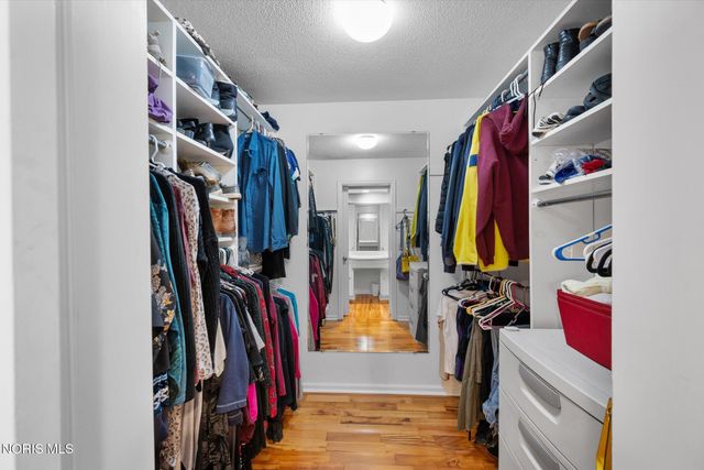 4612 Farmington Road, Toledo, OH 43623