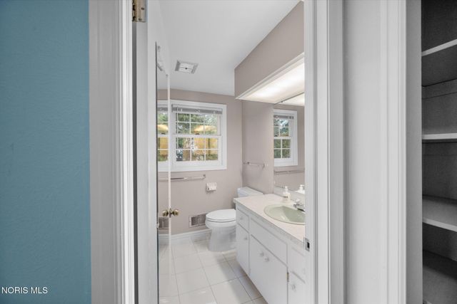 4612 Farmington Road, Toledo, OH 43623