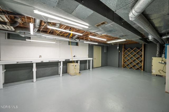 4612 Farmington Road, Toledo, OH 43623