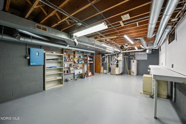 4612 Farmington Road, Toledo, OH 43623