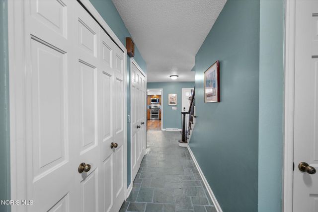 4612 Farmington Road, Toledo, OH 43623