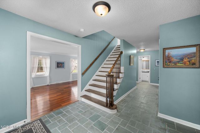 4612 Farmington Road, Toledo, OH 43623